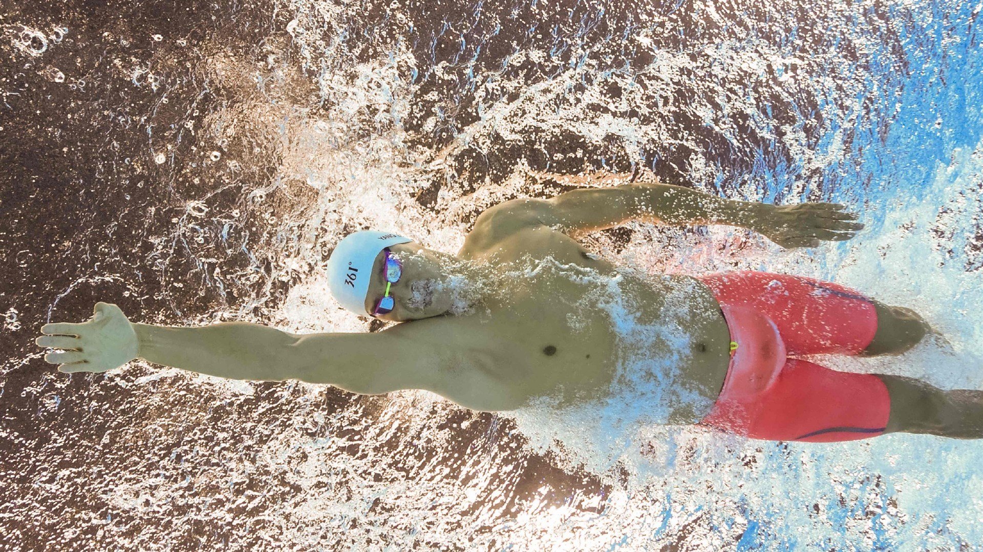 电竞直播平台流量激增,赛事带动产业发展,电竞直播现状